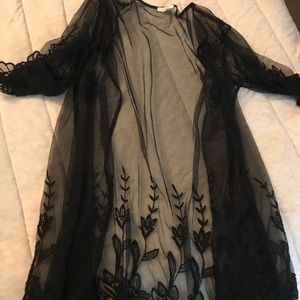 Maurice’s lace kimono